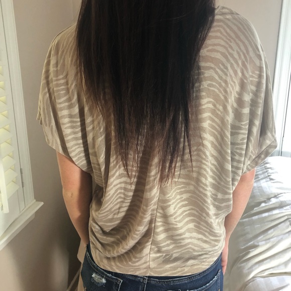 Solddd Outtt - Picture 3 of 5